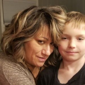 Meet your Posher, Desiree